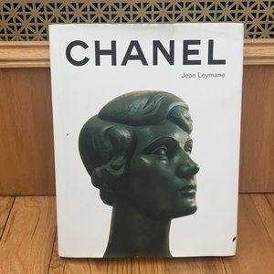 Chanel Book